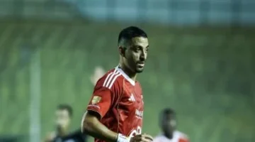 طاهر محمد طاهر يتصدر قائمة الأهلي لقيادة هجوم الفريق في كأس عاصمة مصر 1